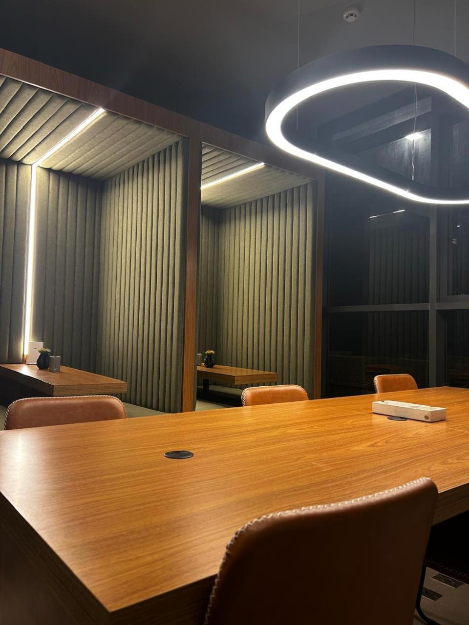 Studio Ao Lado Da Berrini, Metro Brooklin E Consulado Americano São Paulo Luaran gambar