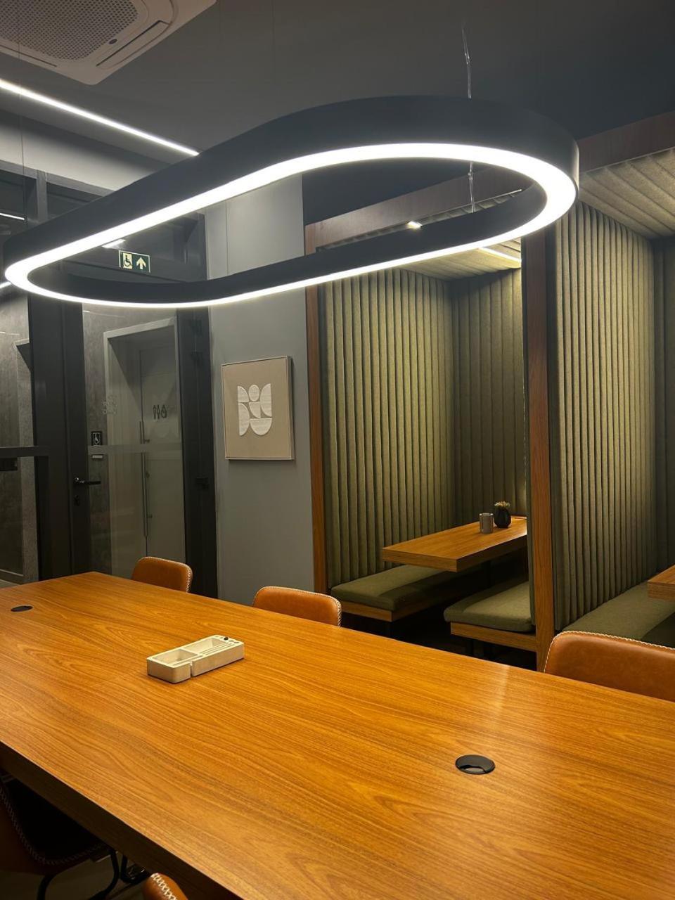 Studio Ao Lado Da Berrini, Metro Brooklin E Consulado Americano São Paulo Luaran gambar