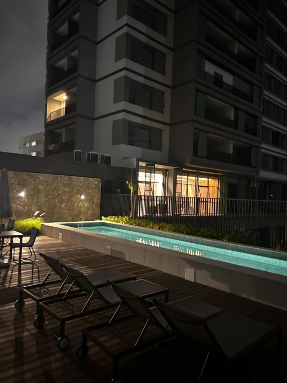 Studio Ao Lado Da Berrini, Metro Brooklin E Consulado Americano São Paulo Luaran gambar